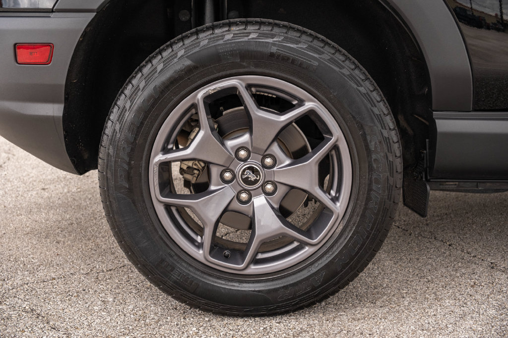 Certified 2024 Ford Bronco Sport Badlands w/ Premium Package AWD/4WD image 10