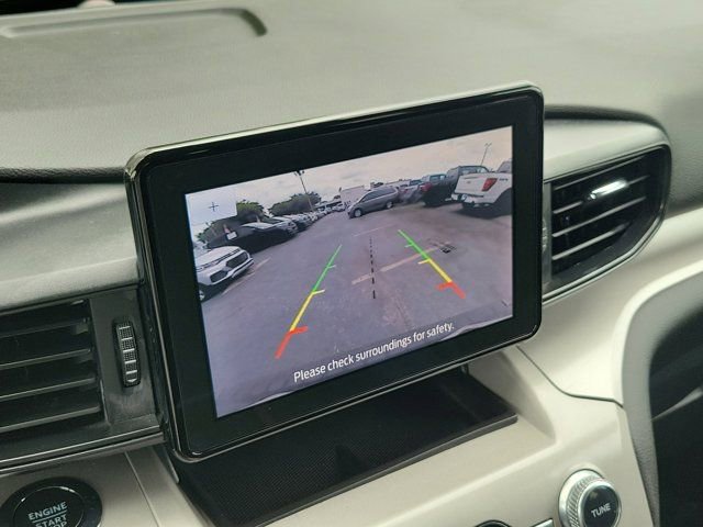 Certified 2023 Ford Explorer XLT RWD image 23