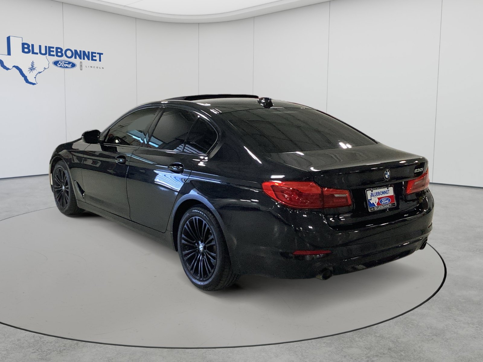 Used 2019 BMW 530i RWD image 7