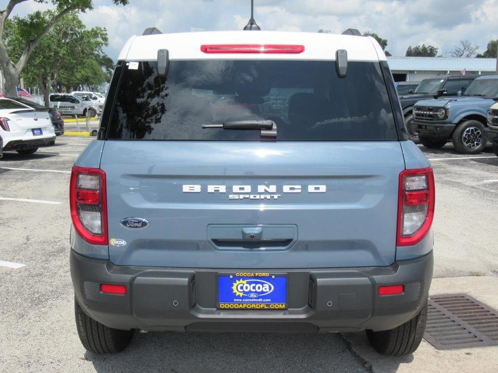 Certified 2025 Ford Bronco Sport Heritage w/ Convenience Package image 3