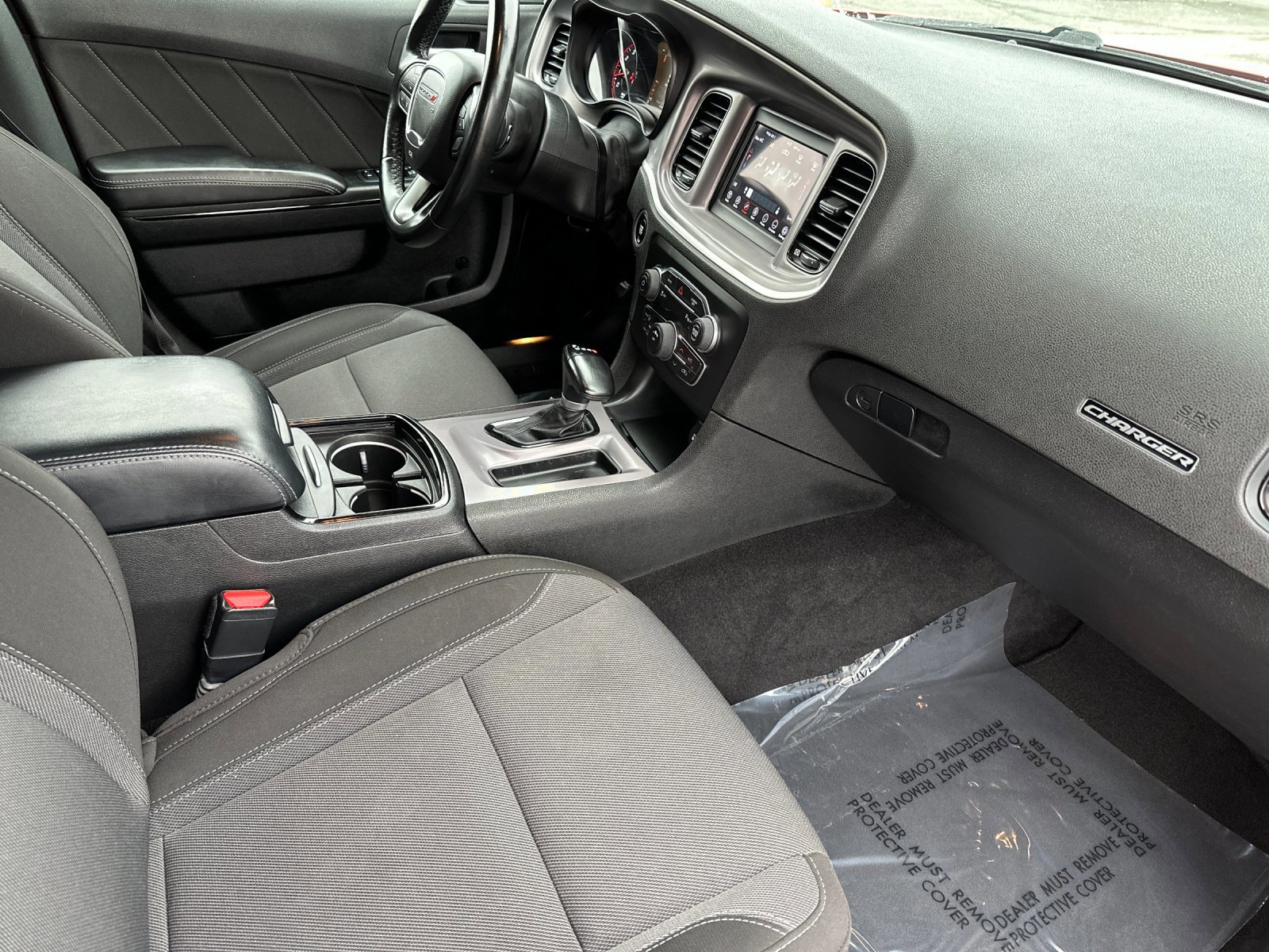 Used 2022 Dodge Charger SXT w/ Blacktop Package image 15
