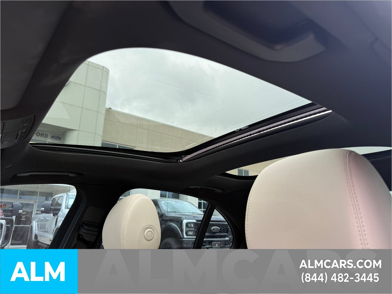 Used 2019 Mercedes-Benz E 300 image 12