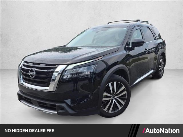 Used 2025 Nissan Pathfinder Platinum w/ Cargo Package FWD image 1