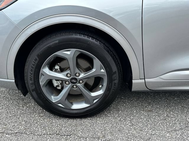 Certified 2023 Ford Escape ST-Line w/ Tech Pack #1 FWD image 11