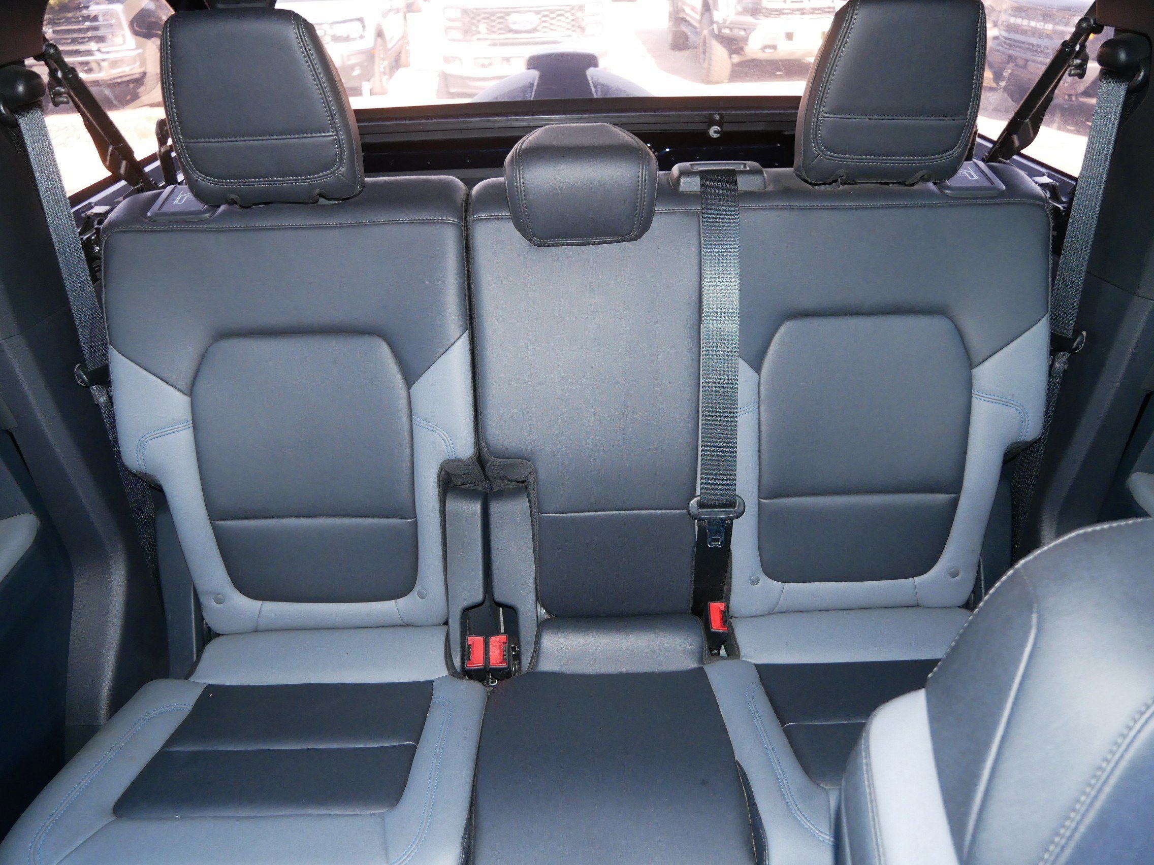 Certified 2021 Ford Bronco Black Diamond image 13