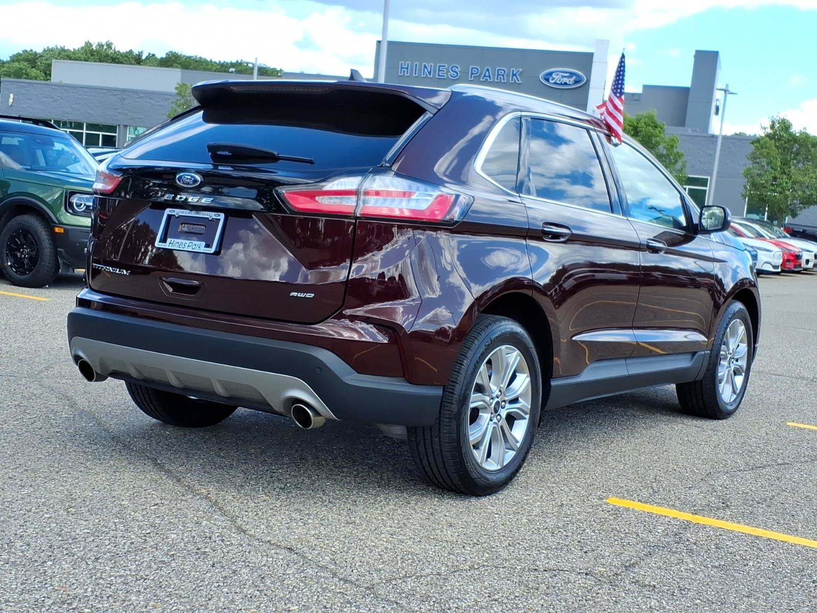 Certified 2024 Ford Edge Titanium AWD/4WD image 7