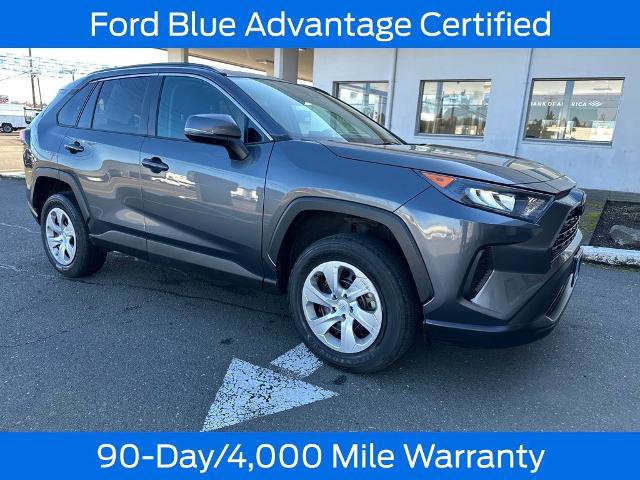 Used 2021 Toyota RAV4 LE image 10