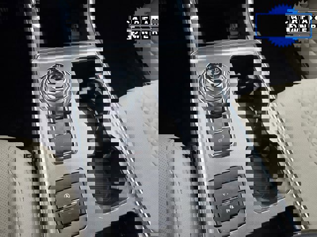 Certified 2024 Ford Edge Titanium w/ Equipment Group 301A image 17