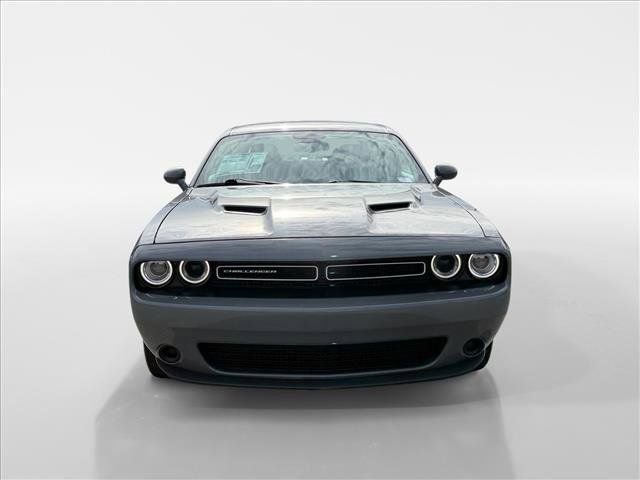 Used 2023 Dodge Challenger SXT image 8