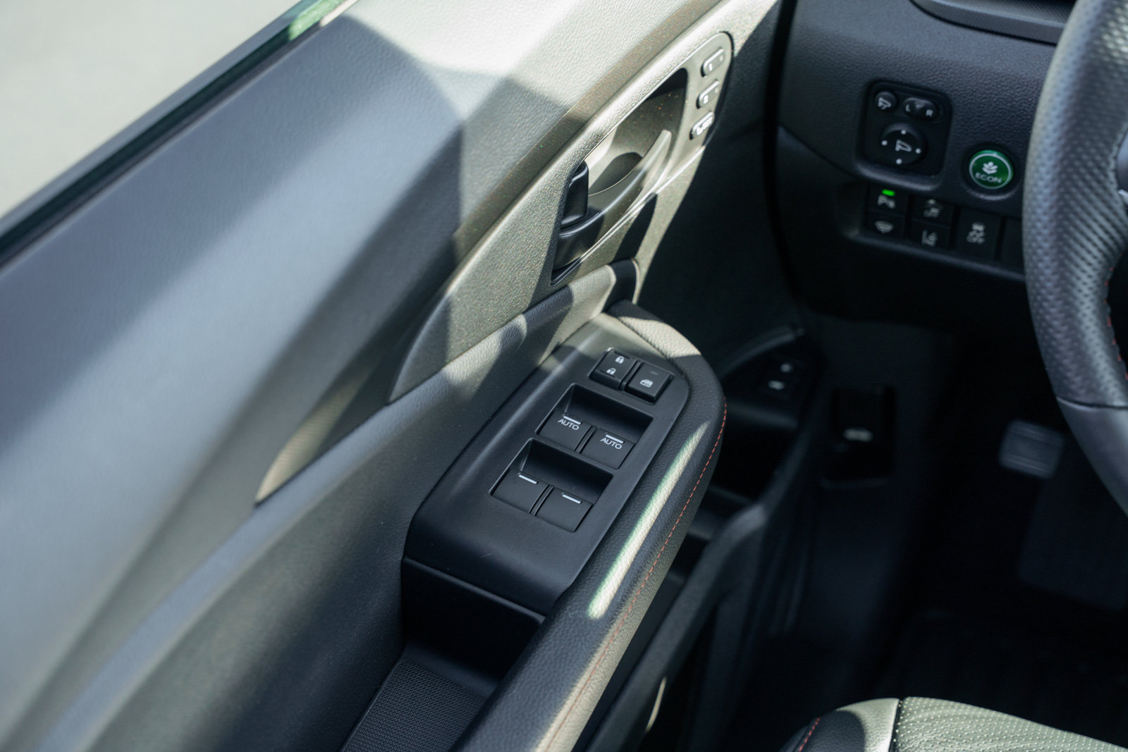 Used 2025 Honda Passport TrailSport image 28