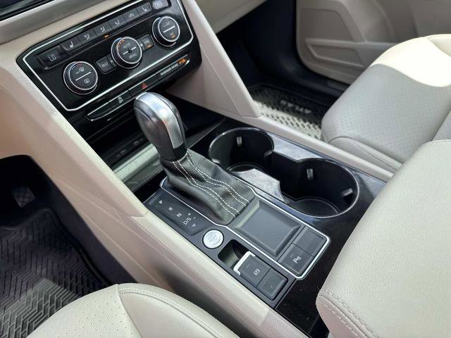 Used 2023 Volkswagen Atlas SE w/ Panoramic Sunroof Package image 29