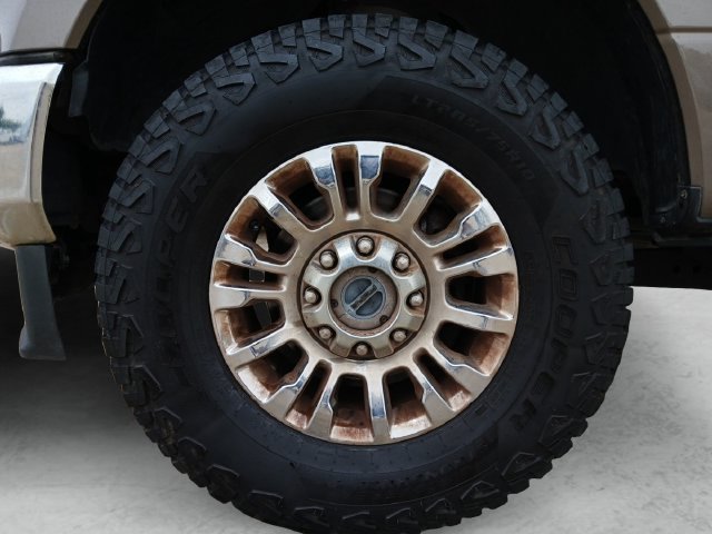 Certified 2021 Ford F250 XLT w/ XLT Premium Package AWD/4WD image 24