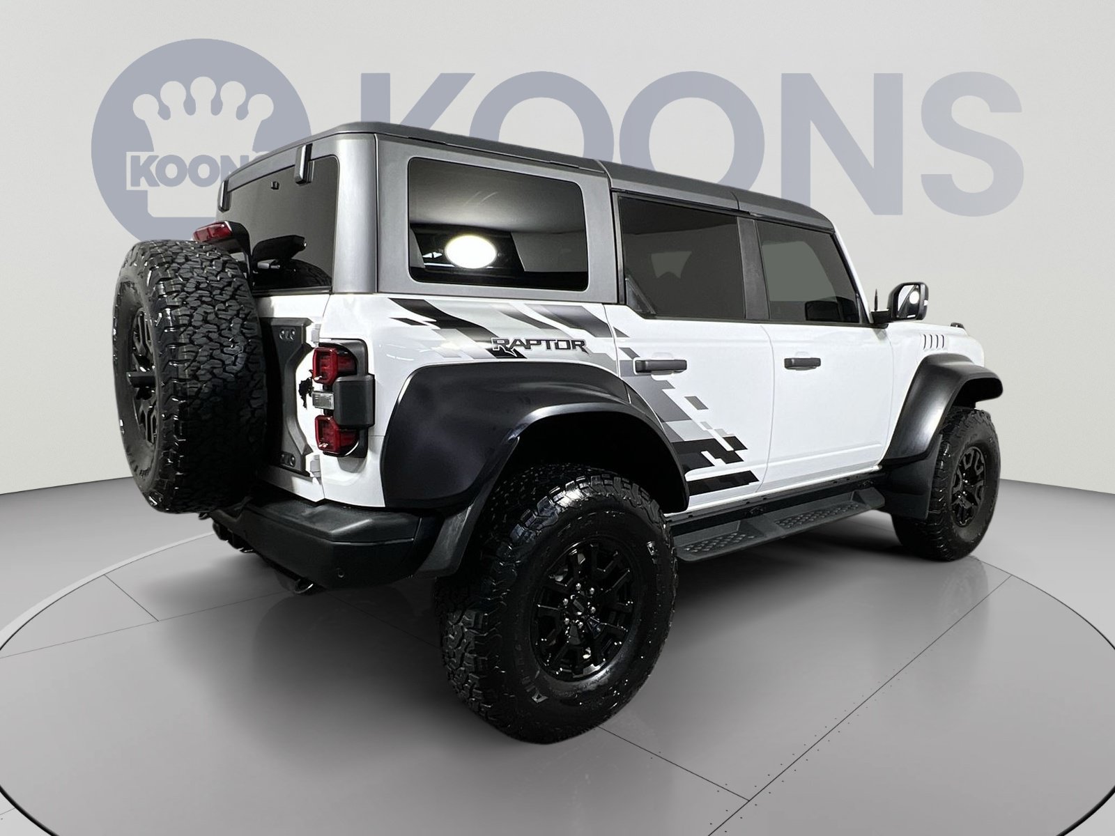 Certified 2024 Ford Bronco Raptor w/ Interior Carbon Fiber Pack 6 AWD/4WD image 11
