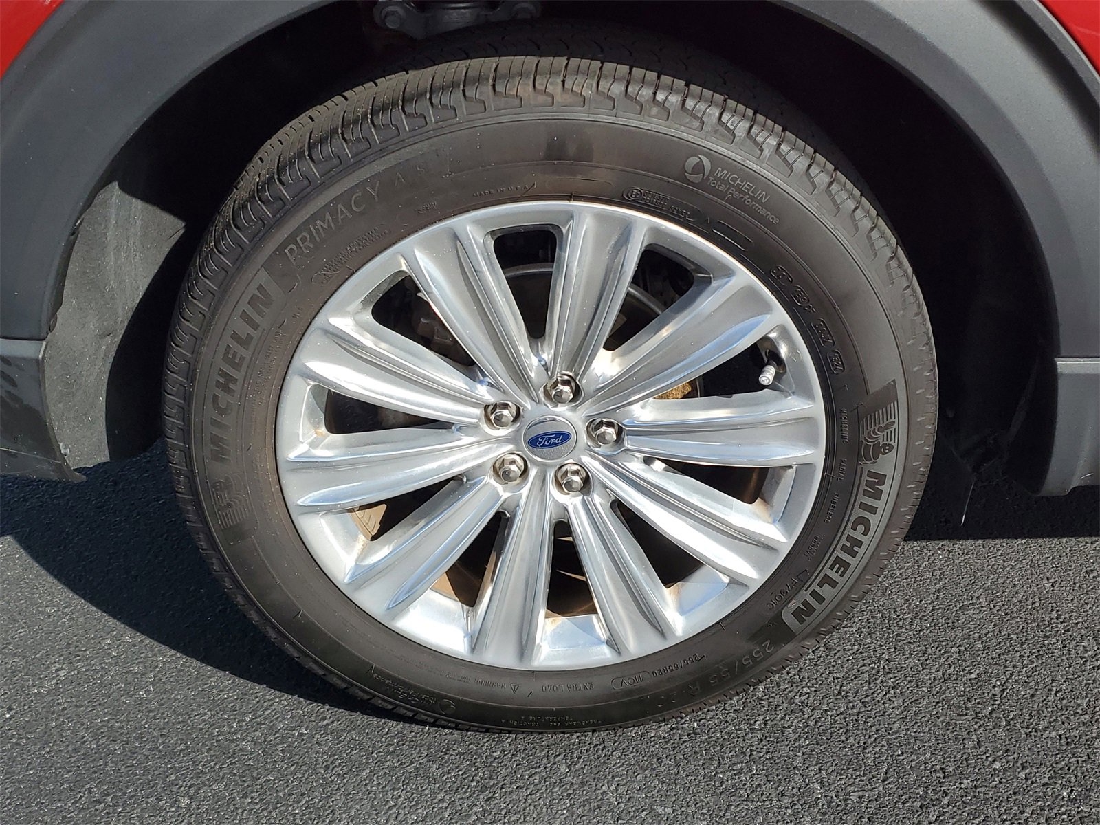 Certified 2024 Ford Explorer Limited w/ Limited Technology Package image 5