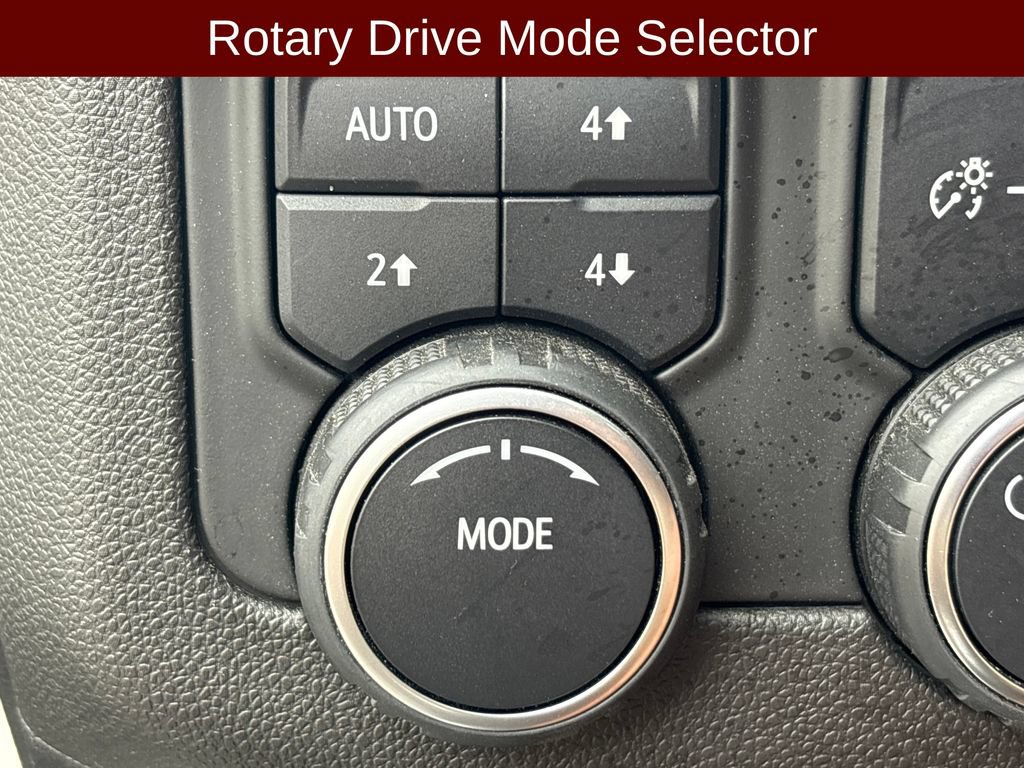 Used 2023 Chevrolet Tahoe Premier AWD/4WD image 14