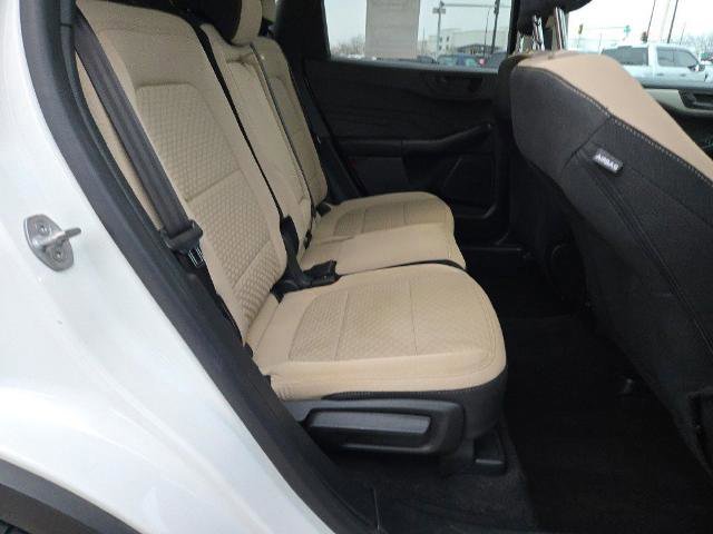 Certified 2022 Ford Escape SE w/ SE Sport Appearance Package image 10