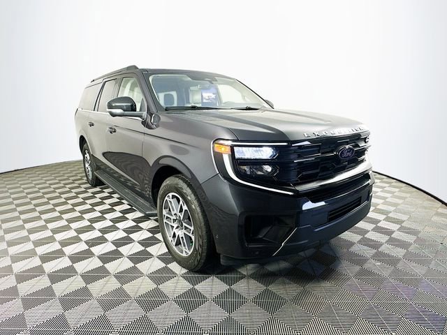 Certified 2025 Ford Expedition Max Active AWD/4WD image 4