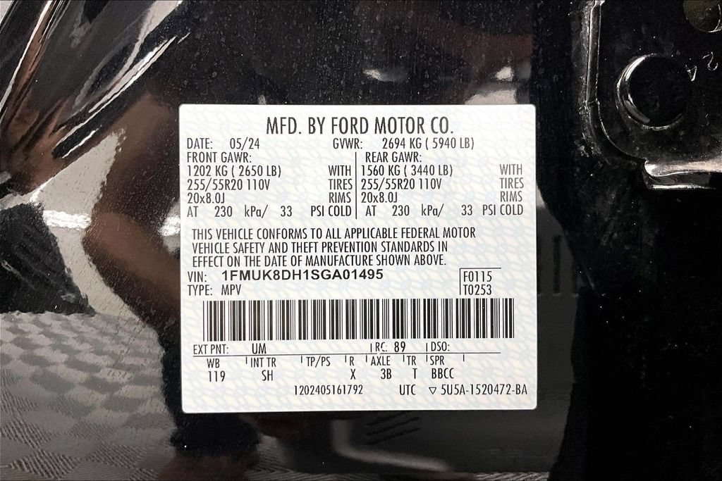 Certified 2025 Ford Explorer Active w/ Active Comfort Package AWD/4WD image 36