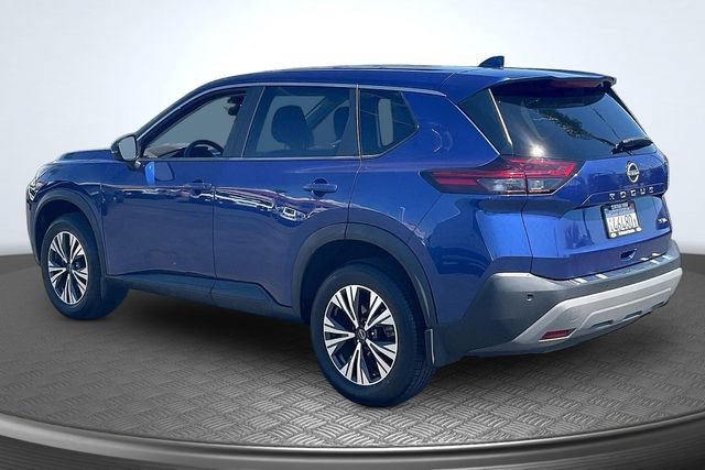 Used 2023 Nissan Rogue SV FWD image 2