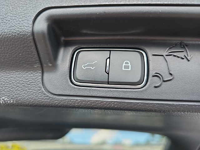 Certified 2023 Ford Explorer ST w/ ST Street Pack AWD/4WD image 16