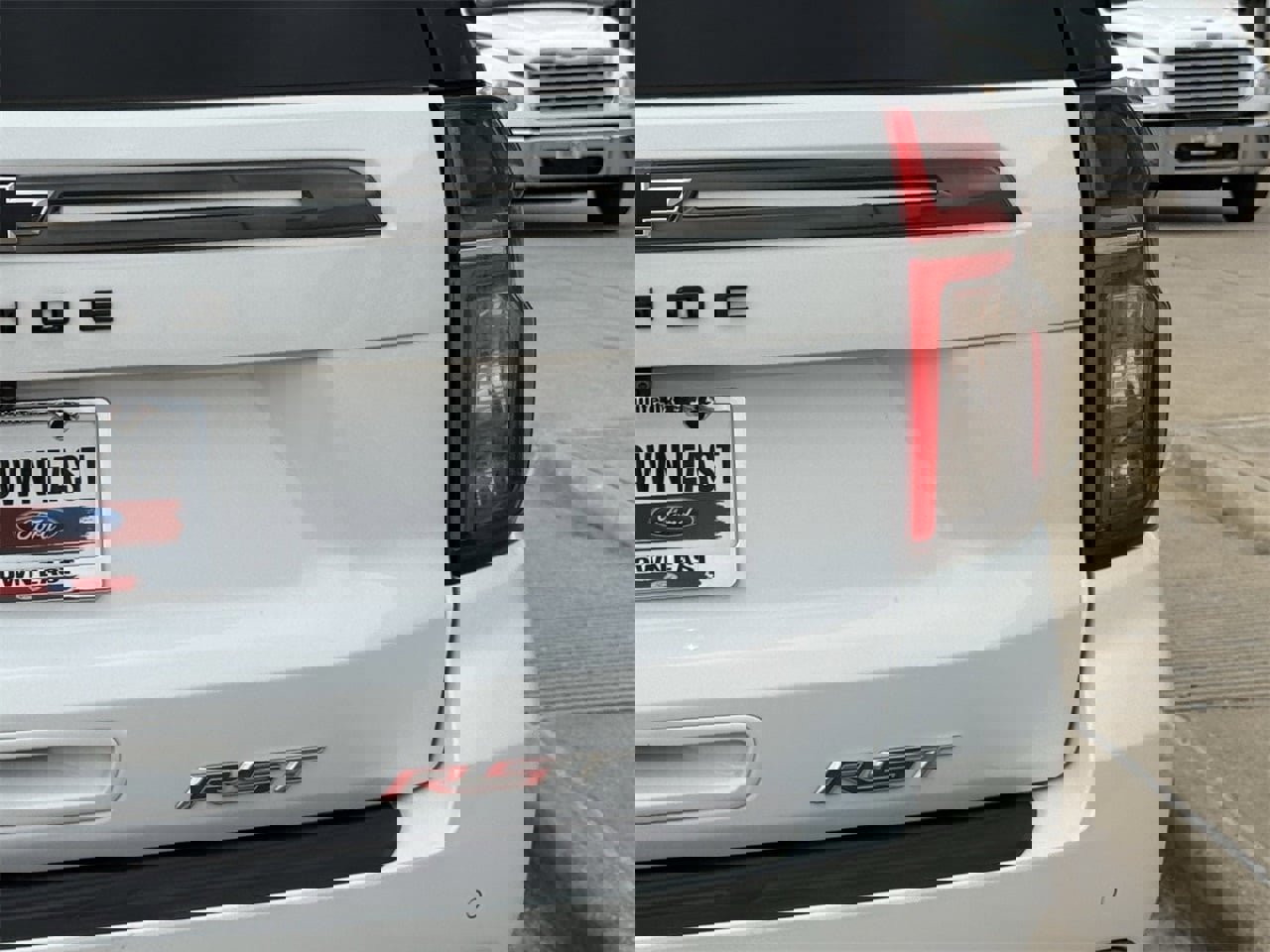 Used 2022 Chevrolet Tahoe RST w/ Luxury Package image 8