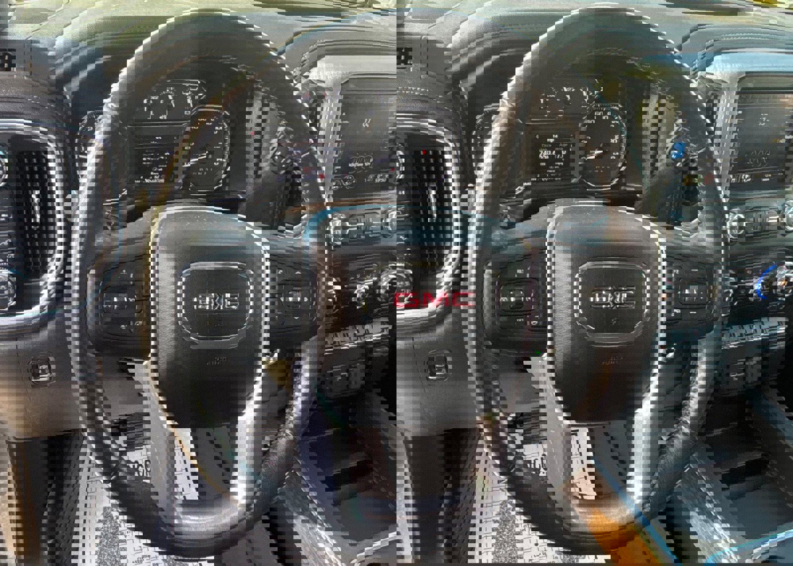 Used 2021 GMC Sierra 1500 SLT w/ SLT Premium Package image 42