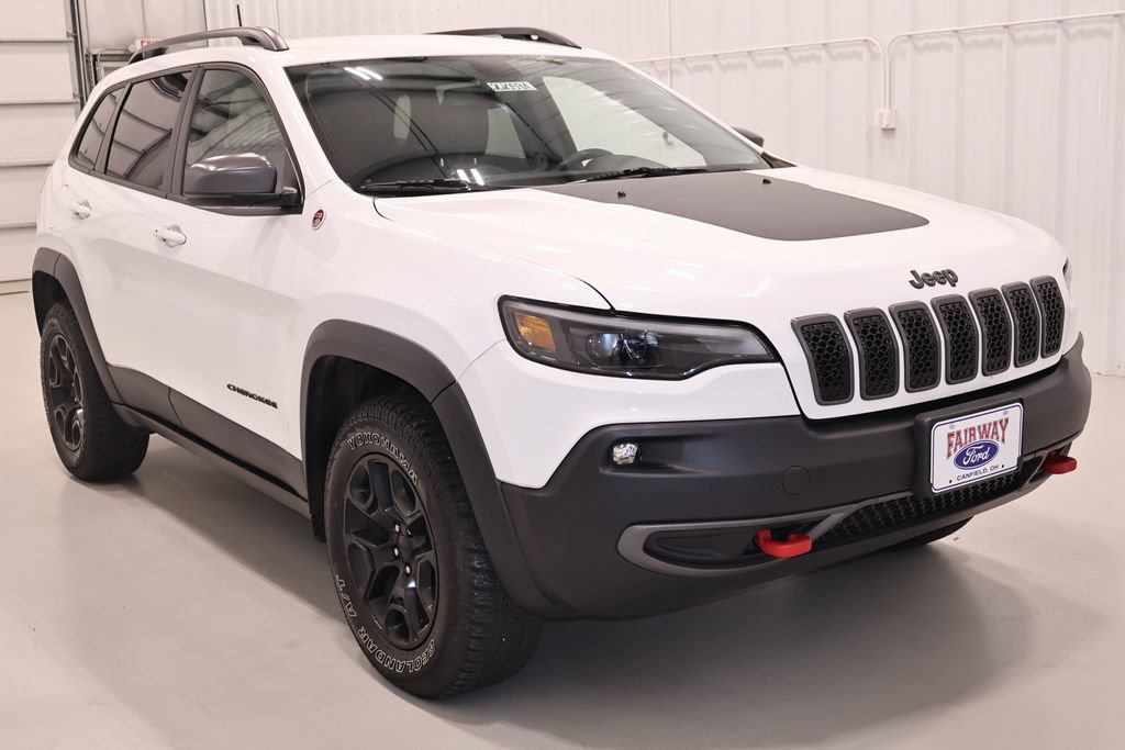 Used 2019 Jeep Cherokee Trailhawk w/ Cold Weather Group AWD/4WD image 4