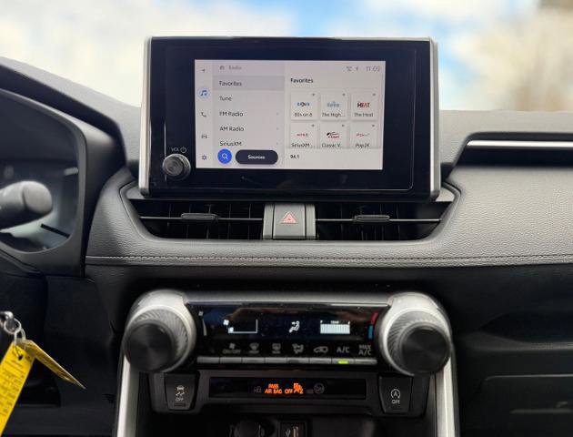 Used 2024 Toyota RAV4 LE image 13