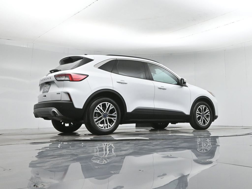 Certified 2020 Ford Escape SEL image 18