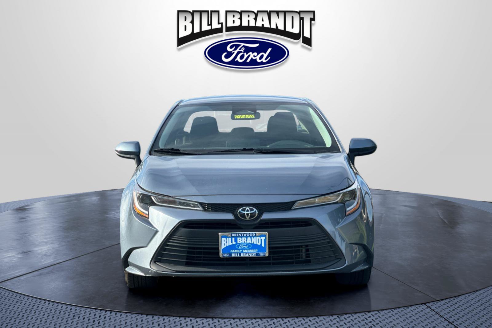 Used 2024 Toyota Corolla LE FWD image 8