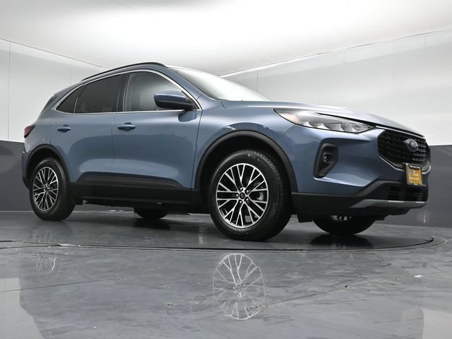 Certified 2026 Ford Escape SE FWD image 37
