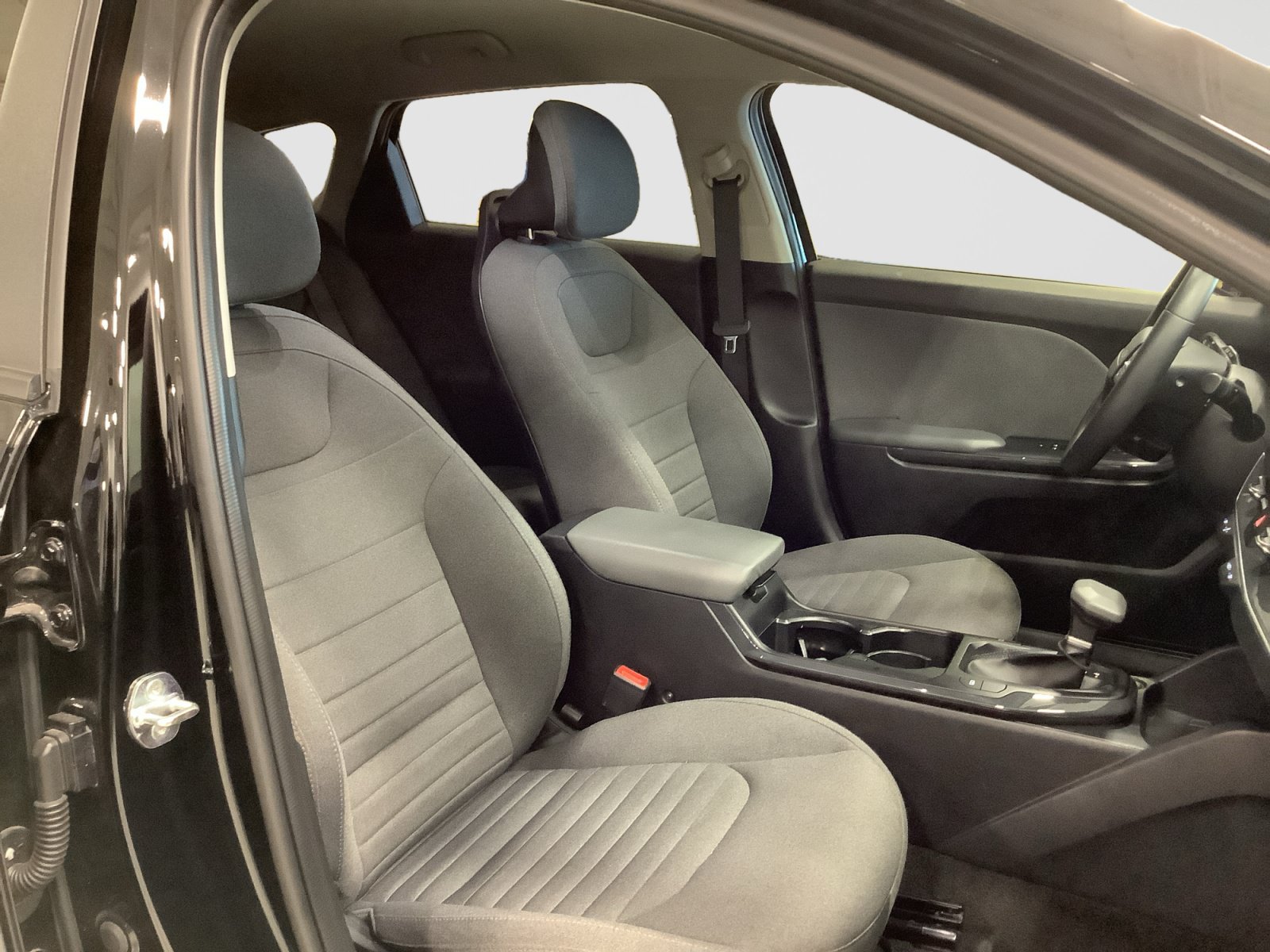 Used 2025 Kia K4 EX FWD image 20