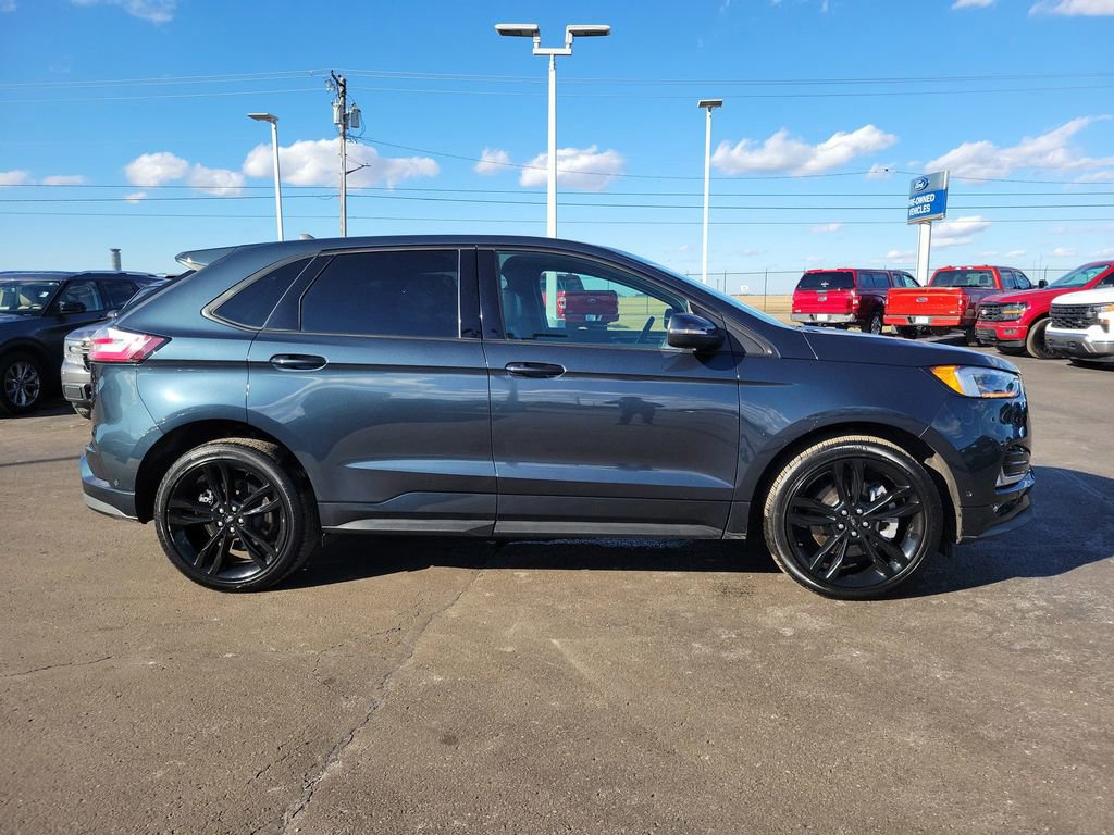 Certified 2024 Ford Edge ST w/ Equipment Group 401A image 6