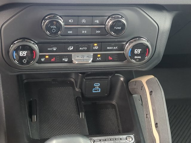 Certified 2025 Ford Bronco Badlands AWD/4WD image 26