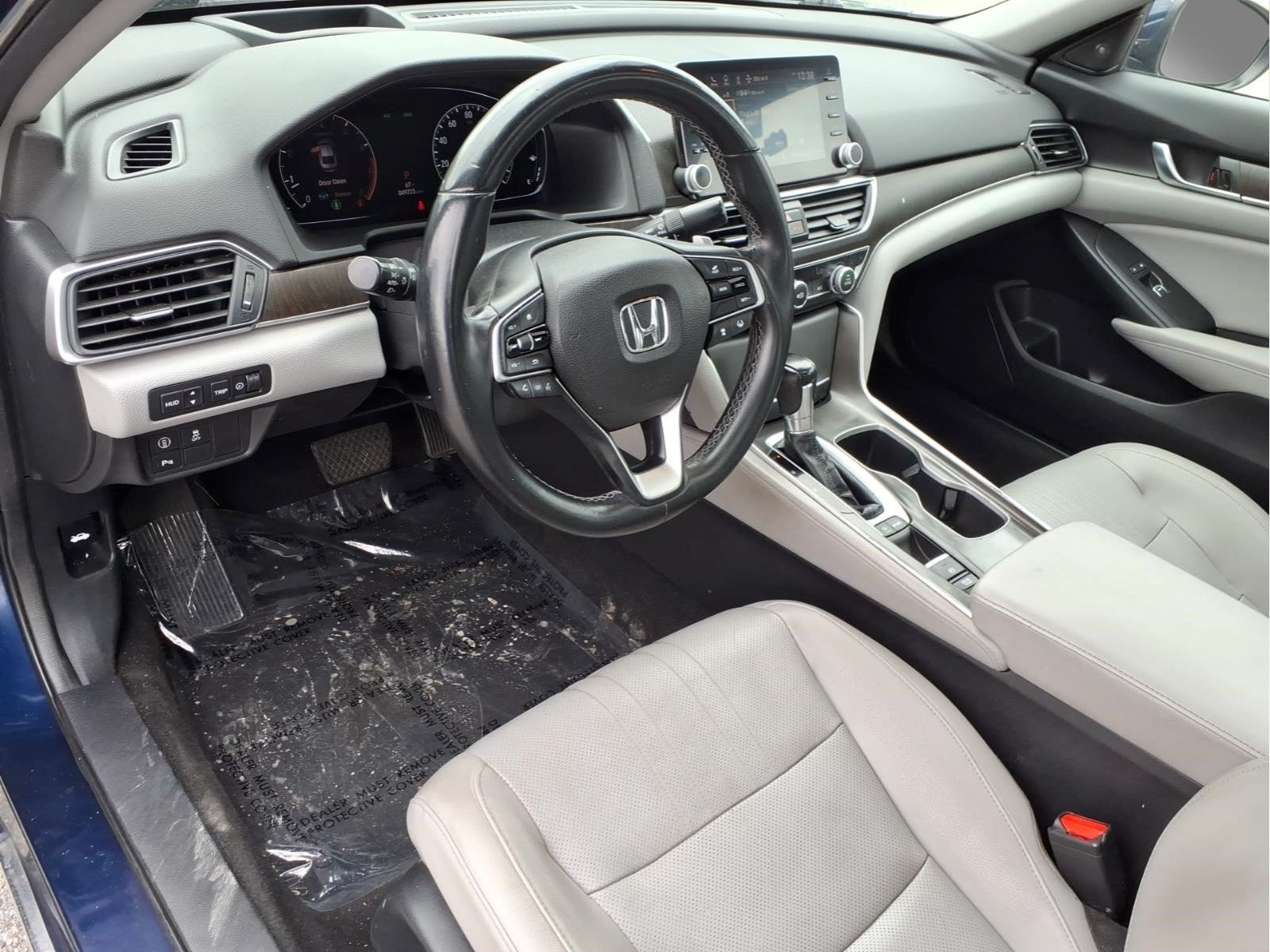 Used 2018 Honda Accord Touring image 21