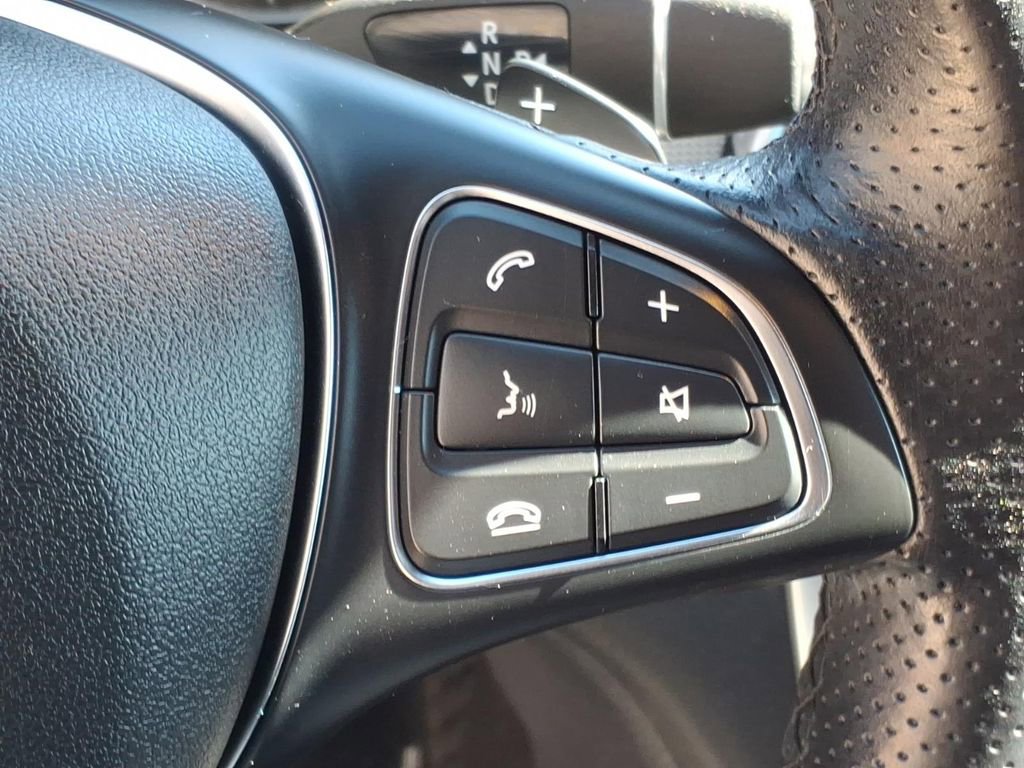 Used 2019 Mercedes-Benz GLA 250 4MATIC image 28