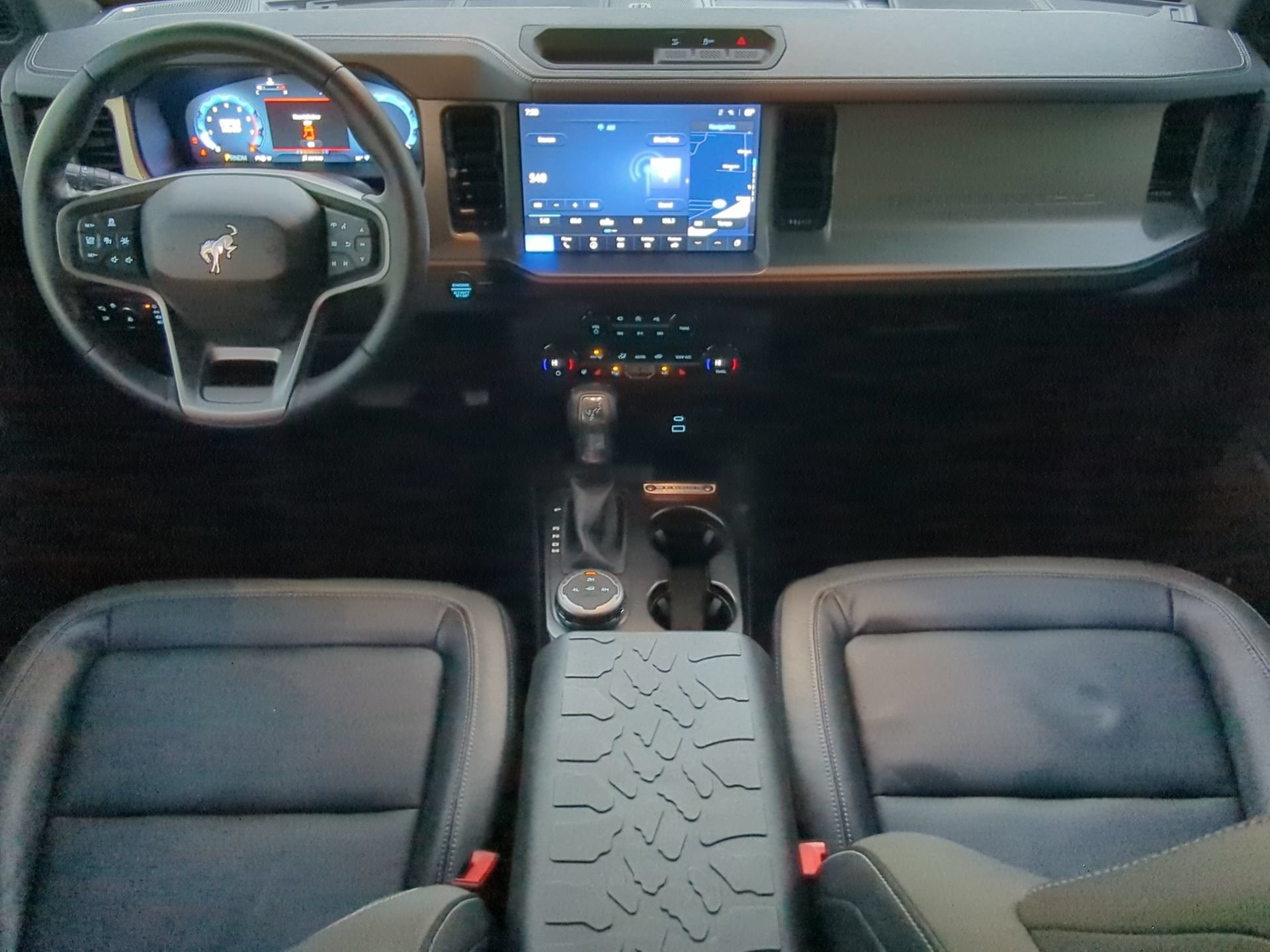 Certified 2025 Ford Bronco Outer Banks AWD/4WD image 48