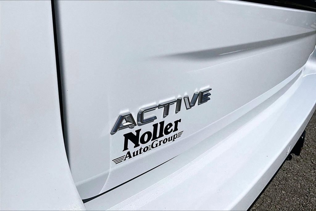 Certified 2025 Ford Expedition Active AWD/4WD image 10