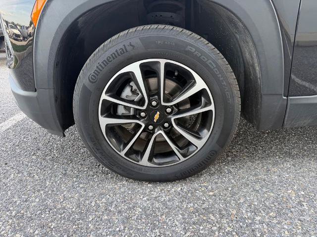 Used 2025 Chevrolet TrailBlazer LT AWD/4WD image 22