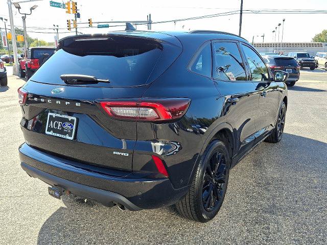 Certified 2023 Ford Escape ST-Line Elite w/ Premium Technology Package AWD/4WD image 6