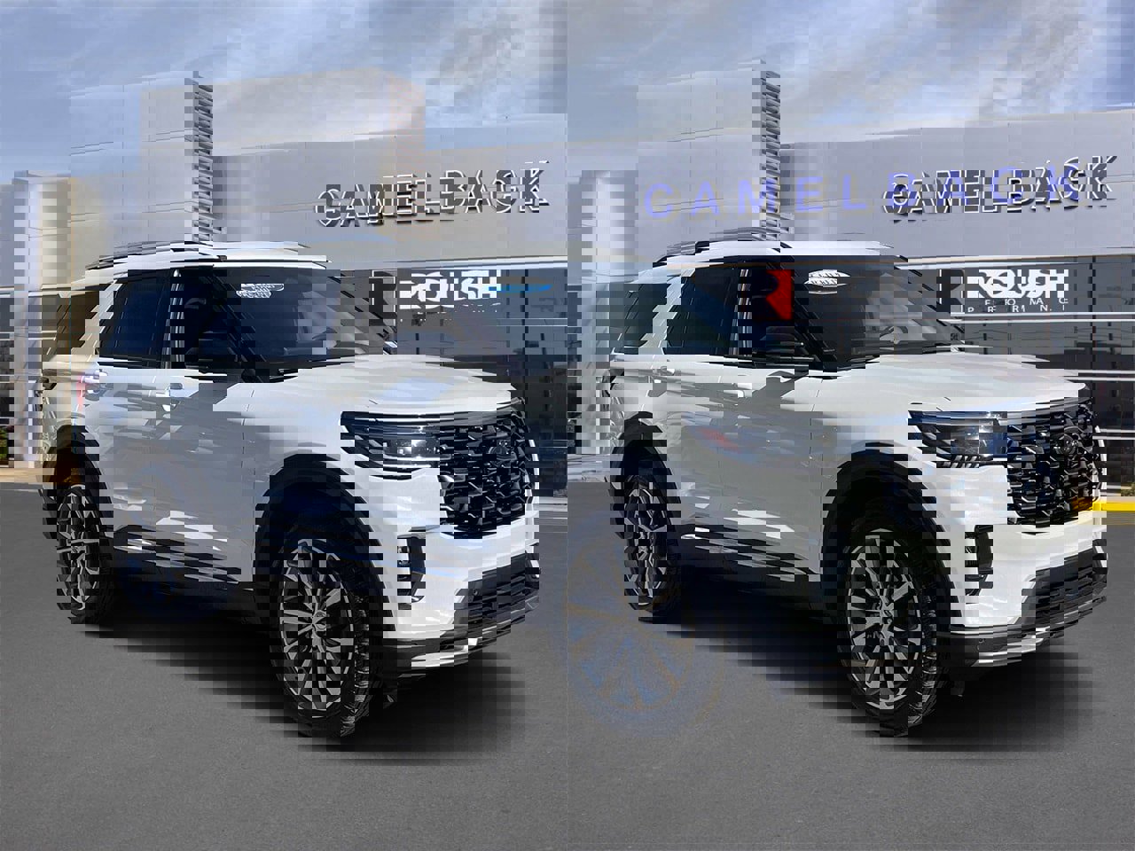 Certified 2025 Ford Explorer Platinum w/ Ultimate Package image 7