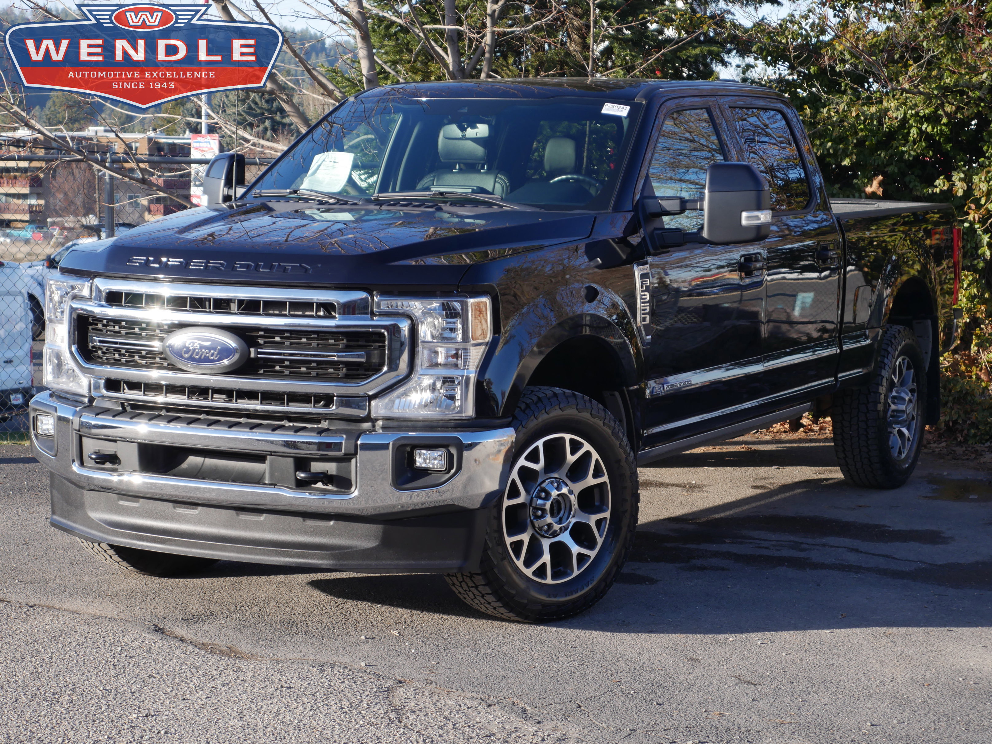 Certified 2022 Ford F350 Lariat w/ Lariat Ultimate Package image 6