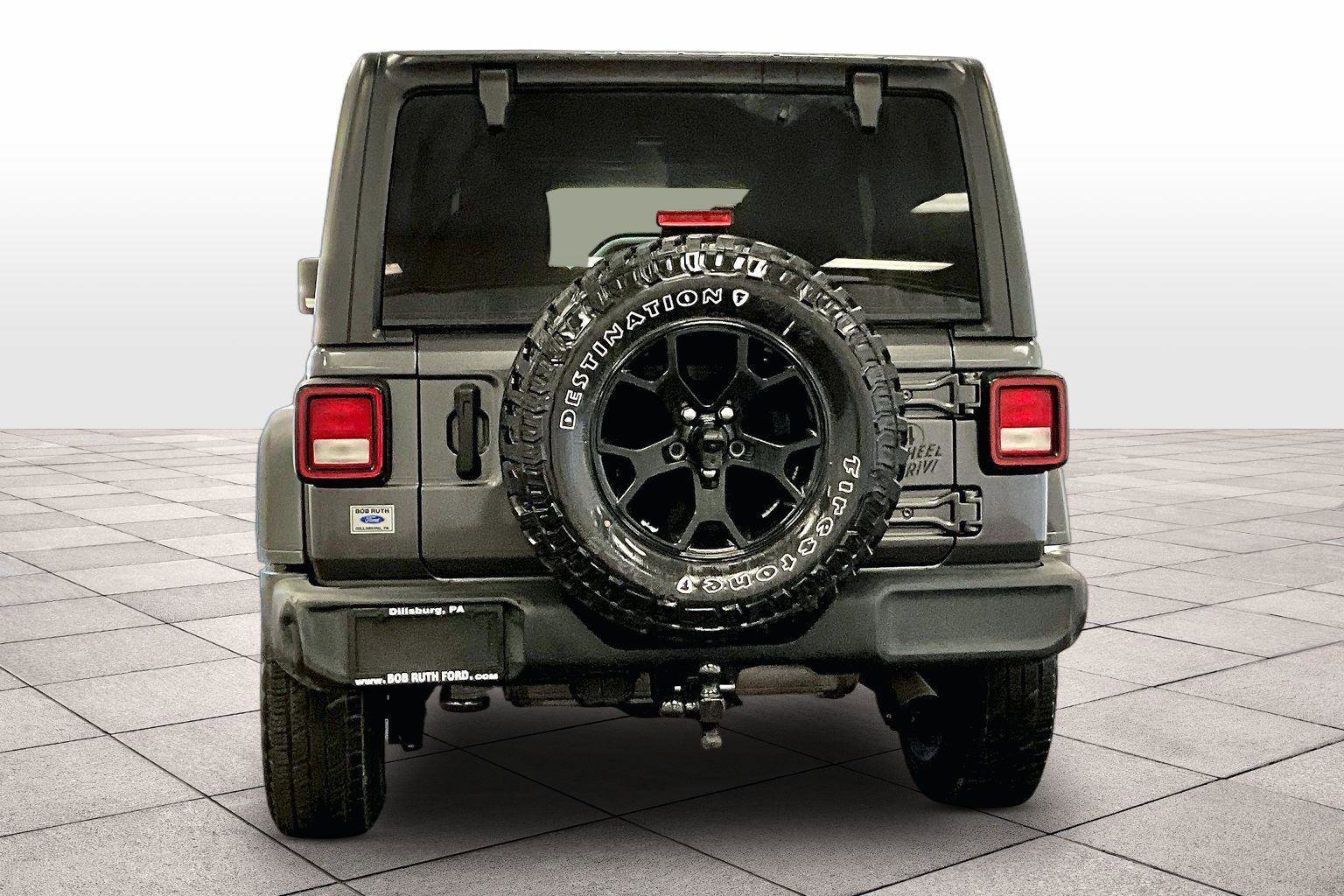 Used 2021 Jeep Wrangler Unlimited Willys image 4