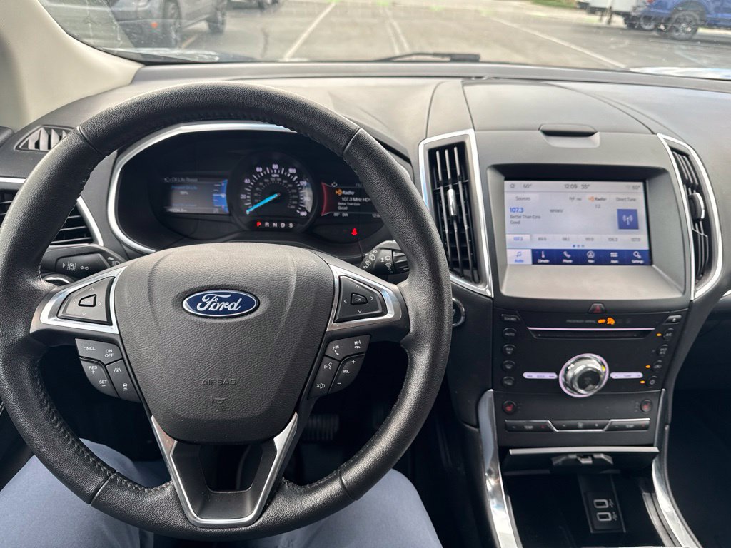 Certified 2019 Ford Edge Titanium FWD image 15