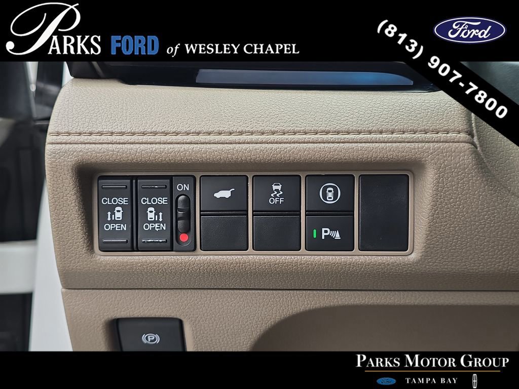 Used 2022 Honda Odyssey Elite image 31