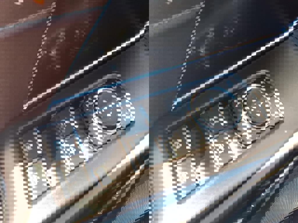 Certified 2023 Ford F150 Lariat w/ Equipment Group 502A High image 22