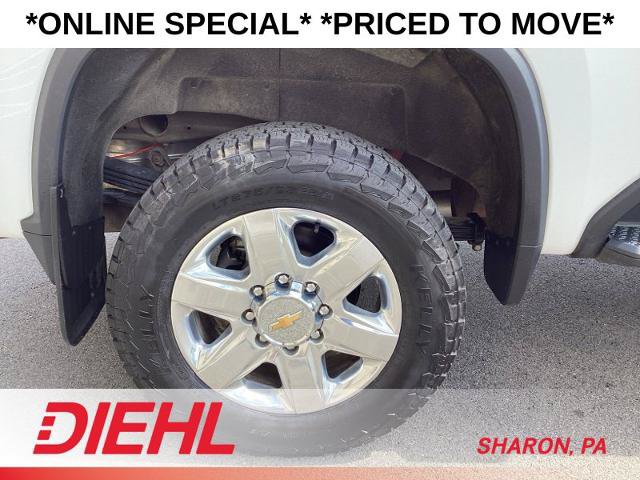 Used 2022 Chevrolet Silverado 2500 LTZ w/ LTZ Convenience Package AWD/4WD image 13