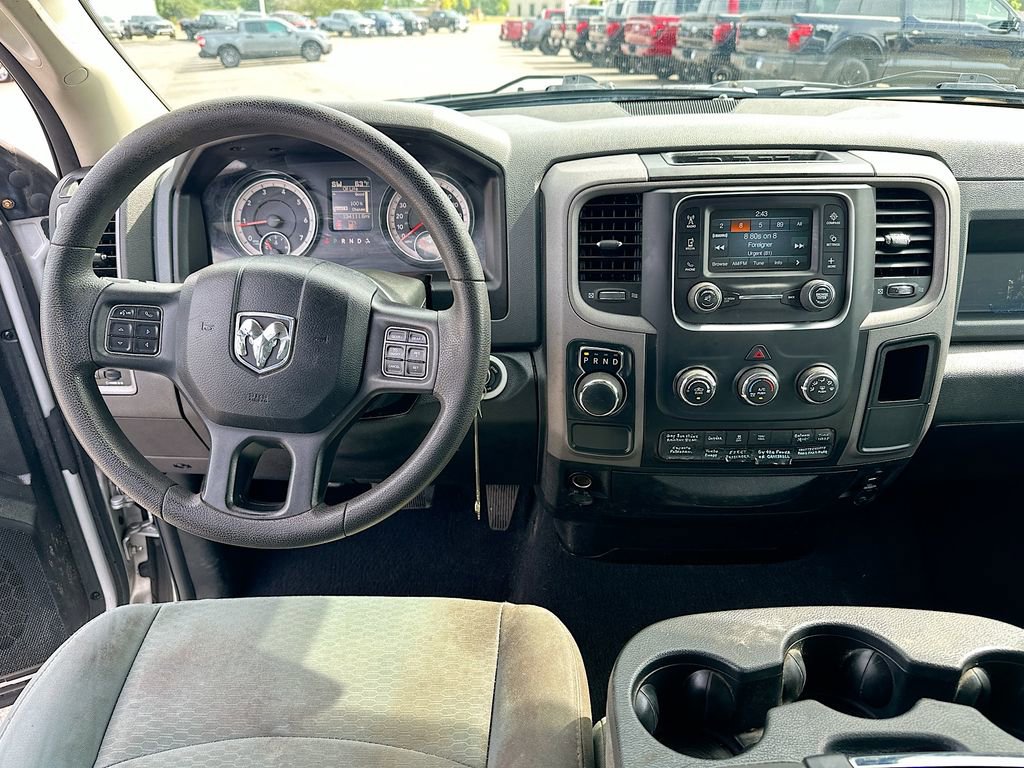 Used 2019 RAM 1500 Express w/ Express Value Package RWD image 19