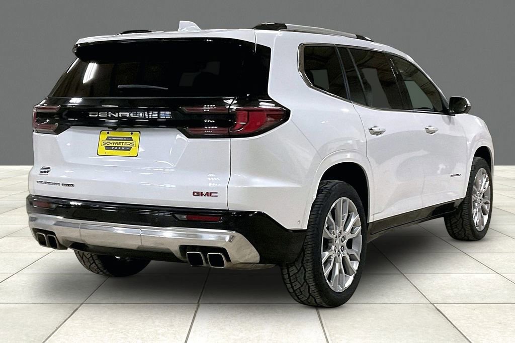 Used 2024 GMC Acadia Denali w/ Super Cruise Package image 4