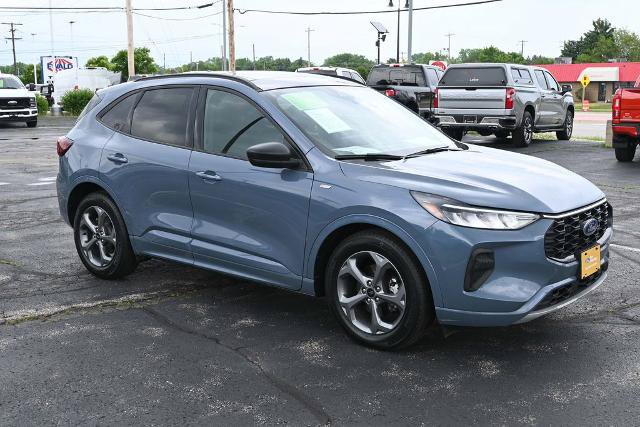 Certified 2023 Ford Escape ST-Line w/ Tech Pack #1 FWD image 7